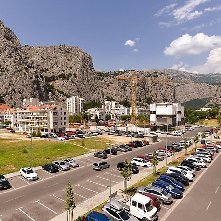 Green 'N Grey Omiš Kültér fotó